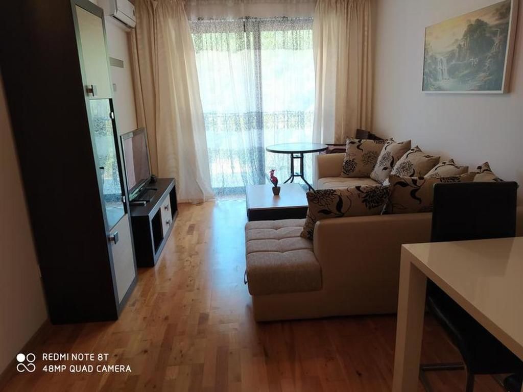 Апартаменты Apartment with Swimming Pool for with Terrace and Ac Пржно